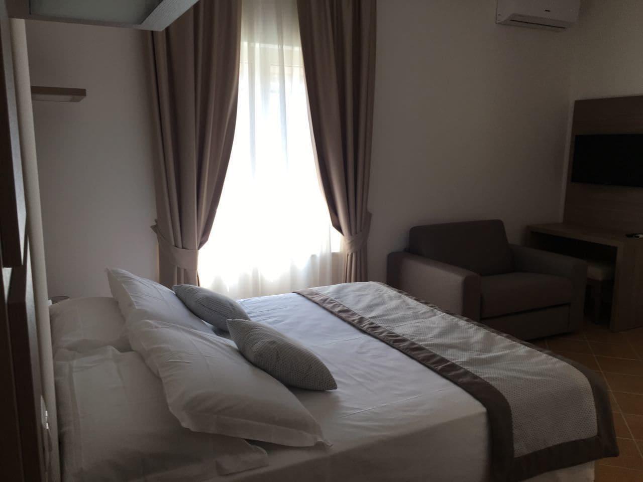 Hotiday Room Collection - Napoli Residenza Scarlatti Εξωτερικό φωτογραφία