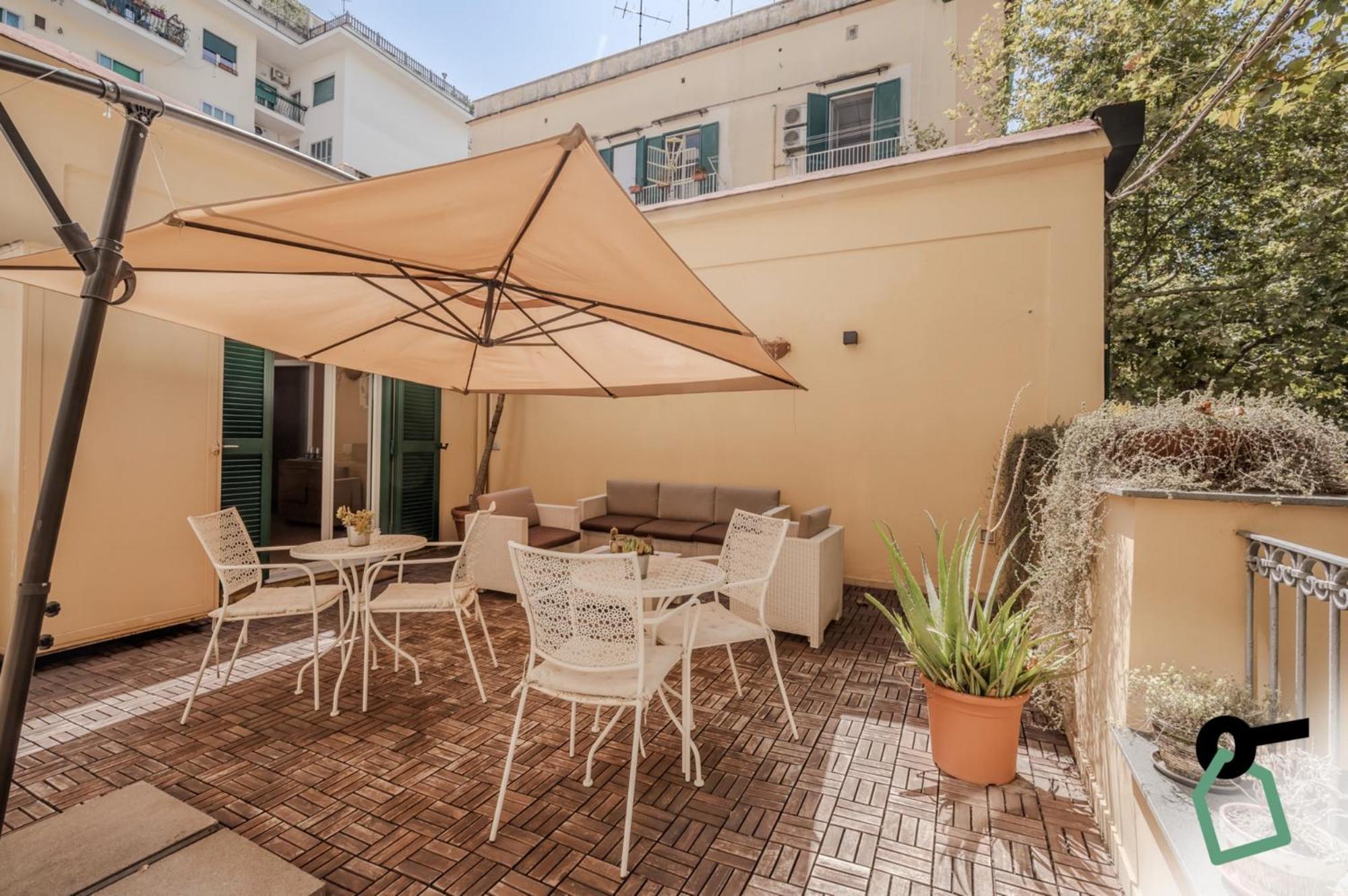 Hotiday Room Collection - Napoli Residenza Scarlatti Εξωτερικό φωτογραφία