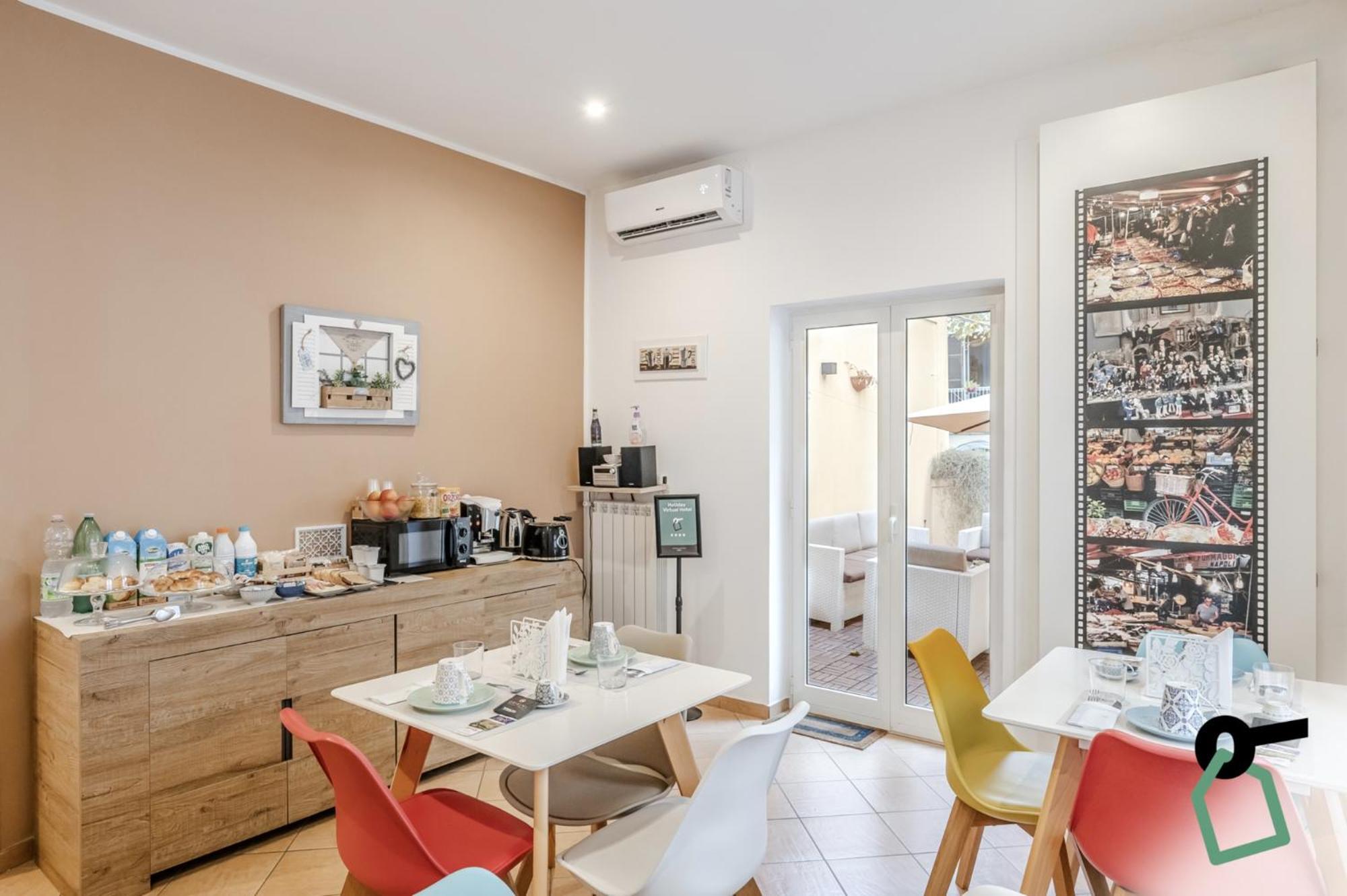 Hotiday Room Collection - Napoli Residenza Scarlatti Εξωτερικό φωτογραφία
